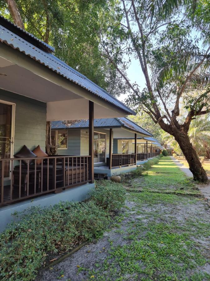 Phayam Cottage Resort Koh Phayam Δωμάτιο φωτογραφία